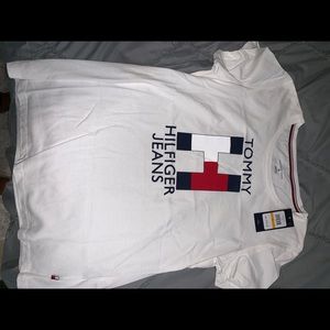 Tommy shirt